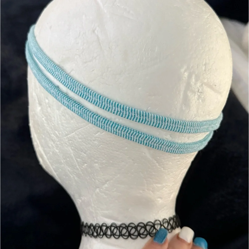 LULULEMON RARE VINTAGE DANCE! HEADBAND in Blue & White Striped